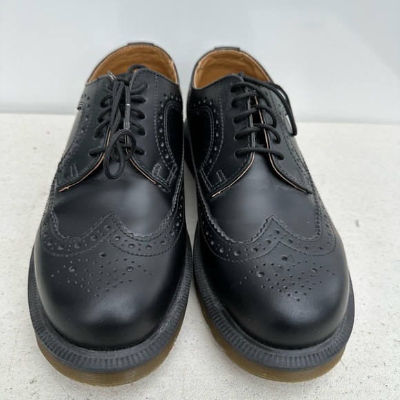 Dr Martens Black Leather Wingtip 3989 Oxford Brogue Shoes Mens Sz 5 / Wmn 6 - Picture 3 of 8